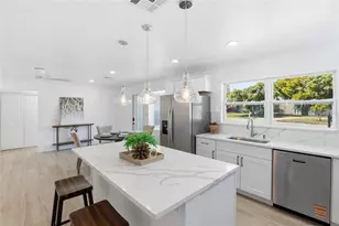 4637 Maceachen Blvd, Sarasota, FL 34233 - Photo 12