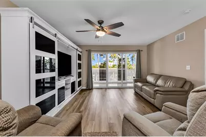 150 Harborside Avenue #209, Punta Gorda, FL 33950 - Photo 8