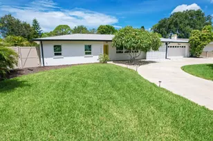 1208 De Narvaez Ave, Bradenton, FL 34209 - Photo 2