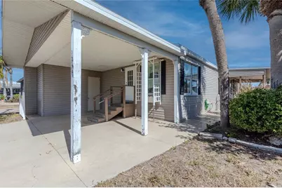 2100 Kings Highway Lane #1064, Port Charlotte, FL 33980 - Photo 4