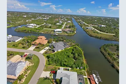 9604 Arnaz Circle, Port Charlotte, FL 33981 - Photo 6