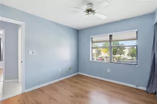 9270 Lake Park Dr, Fort Myers, FL 33919 - Photo 26