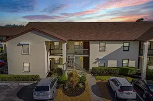 9270 Lake Park Dr, Fort Myers, FL 33919 - Photo 2