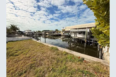 3099 Cussell Drive, Saint James City, FL 33956 - Photo 4