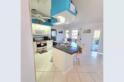 23396 Mullins Avenue, Port Charlotte, FL 33954 - Photo 4