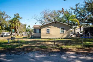 10507 Main St, Thonotosassa, FL 33592 - Photo 16