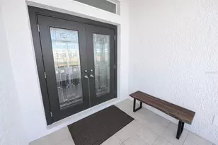 46 Sportsman Ct, Rotonda West, FL 33947 - Photo 4