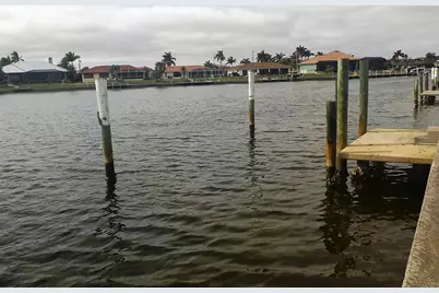 147 Hibiscus Drive, Punta Gorda, FL 33950 - Photo 2