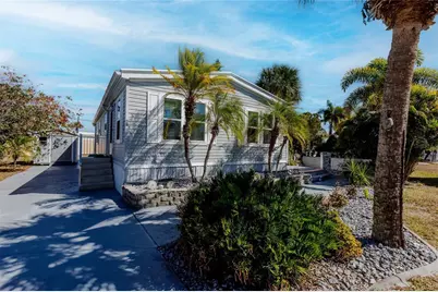 2100 Kings Highway #52, Port Charlotte, FL 33980 - Photo 2