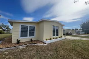 2464 Picnic St, Port Charlotte, FL 33952 - Photo 4