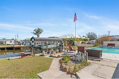 21184 Edgewater Drive, Port Charlotte, FL 33952 - Photo 32