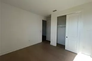 18460 Midsummer Pl, Venice, FL 34293 - Photo 12