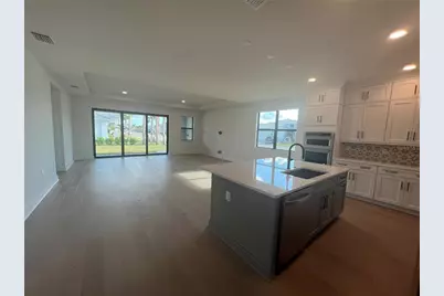 18460 Midsummer Place, Venice, FL 34293 - Photo 14