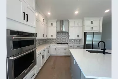 18460 Midsummer Place, Venice, FL 34293 - Photo 18