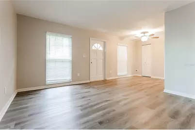 601 Wood Road, Seffner, FL 33584 - Photo 4