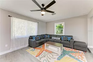 9610 SW Yacht Dr, Arcadia, FL 34269 - Photo 10