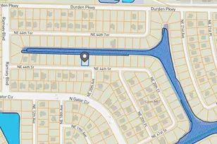 1811 NE 44th St, Cape Coral, FL 33909 - Photo 4