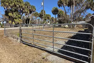 1024 Strickland Rd, Okeechobee, FL 34974 - Photo 20