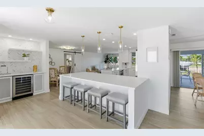 390 Capri Isles Court, Punta Gorda, FL 33950 - Photo 8