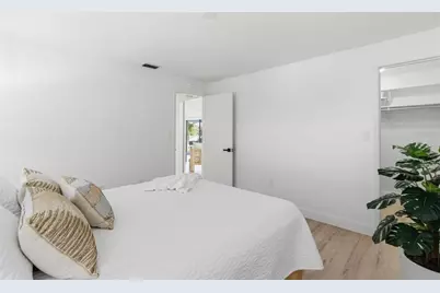 390 Capri Isles Court, Punta Gorda, FL 33950 - Photo 26