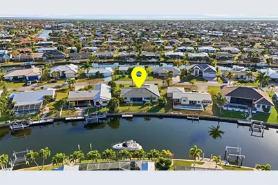 390 Capri Isles Court, Punta Gorda, FL 33950 - Photo 2