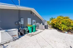 186 Chelsea Ct NW, Port Charlotte, FL 33952 - Photo 62