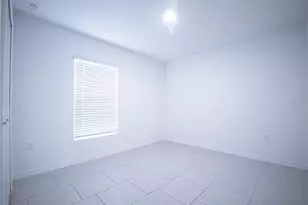 2813 10th St SW, Lehigh Acres, FL 33976 - Photo 10