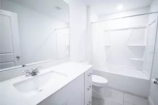 2813 10th St SW, Lehigh Acres, FL 33976 - Photo 12