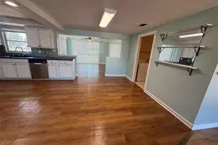 121 Carlisle Ave NW, Port Charlotte, FL 33952 - Photo 6