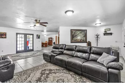 3576 SE Montgomery Circle, Arcadia, FL 34266 - Photo 8