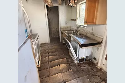 21339 Austin Avenue, Port Charlotte, FL 33952 - Photo 8