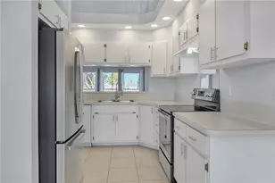 11644 SW Egret Cir, Lake Suzy, FL 34269 - Photo 16