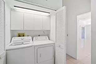 4132 Salernes Ave, Sarasota, FL 34233 - Photo 26