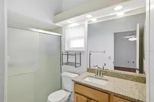 4132 Salernes Ave, Sarasota, FL 34233 - Photo 24