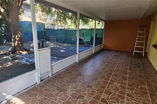 606 SE 13th Ct, Cape Coral, FL 33990 - Photo 16