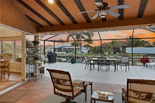 8242 Arlewood Cir, Port Charlotte, FL 33981 - Photo 4