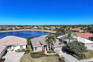 1923 Coconut Palm Cir, North Port, FL 34288 - Photo 2