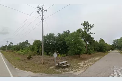 1007 E 10th Street, Lehigh Acres, FL 33972 - Photo 6