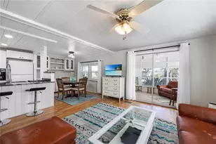 2100 Kings Hwy, Port Charlotte, FL 33980 - Photo 16