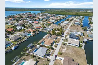 105 Sinclair Street SE, Port Charlotte, FL 33952 - Photo 68