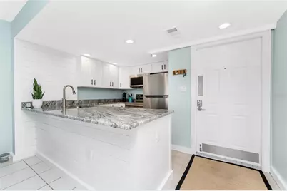 3160 Matecumbe Key Road #214, Punta Gorda, FL 33955 - Photo 10