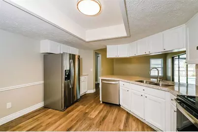 1601 Loghill Place, Brandon, FL 33510 - Photo 6