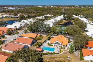 1029 Harbor Town Dr, Venice, FL 34292 - Photo 32