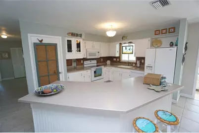 621 Sturgeon Place, Punta Gorda, FL 33950 - Photo 14