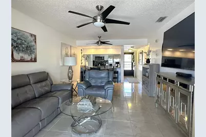 4000 Oakview Drive #L8, Punta Gorda, FL 33980 - Photo 2