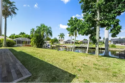 2031 SE 25th Lane, Cape Coral, FL 33904 - Photo 26