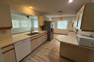 2586 Logsdon St, North Port, FL 34287 - Photo 4