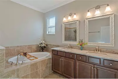 13634 Vancanza Drive, Venice, FL 34293 - Photo 46