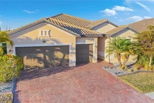 13634 Vancanza Dr, Venice, FL 34293 - Photo 10