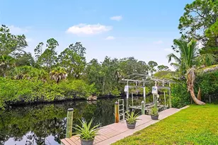 507 Ramblewood St, Port Charlotte, FL 33953 - Photo 2